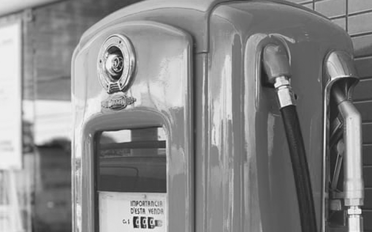Can You Stockpile Gasoline? How to save up fuel when prices are cheap
